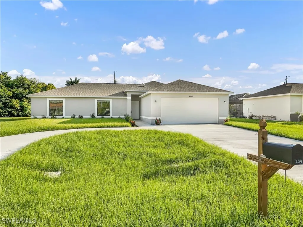 2206 Bolado Parkway Cape Coral FL 33990
