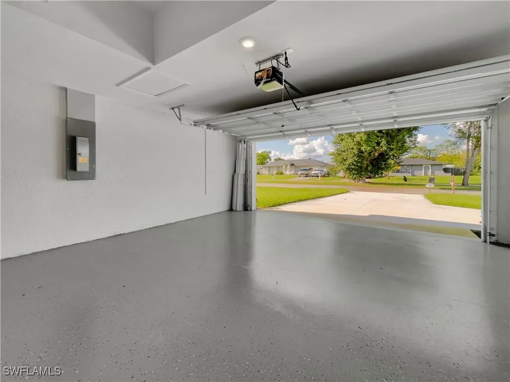 2206 Bolado Parkway Cape Coral FL 33990