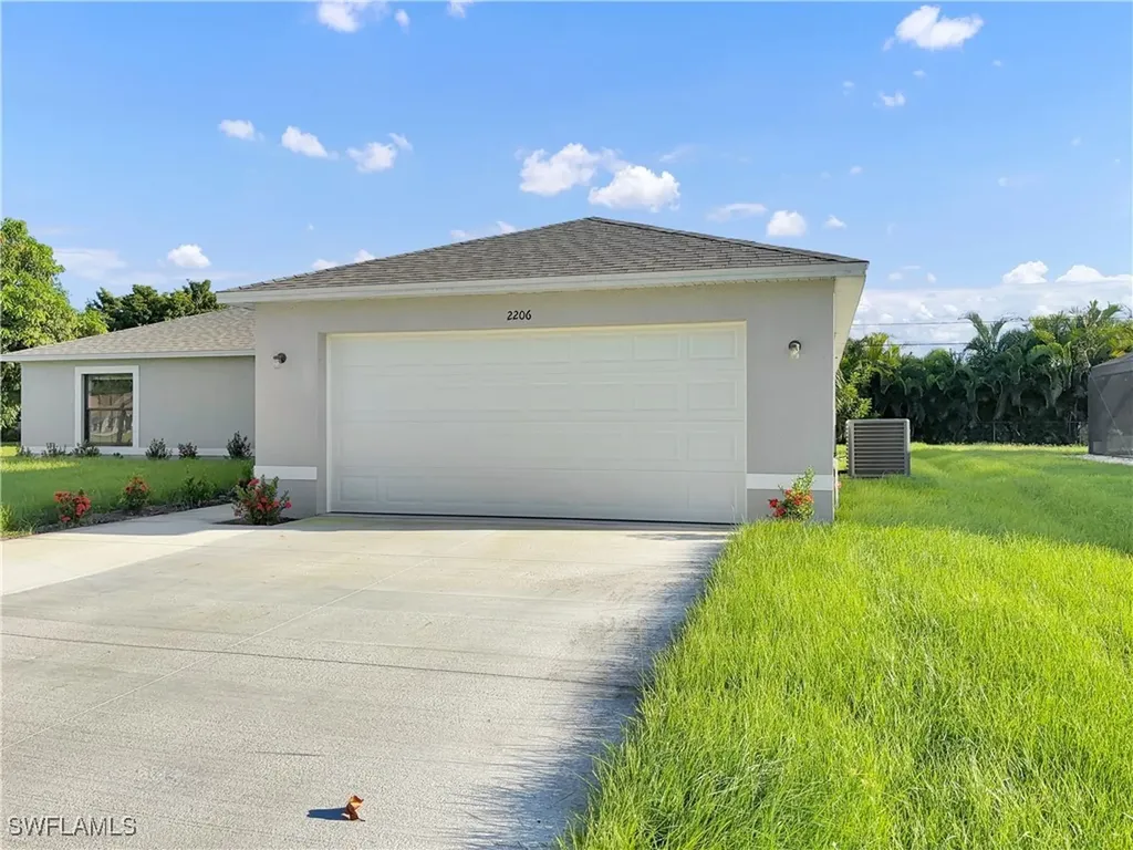 2206 Bolado Parkway Cape Coral FL 33990