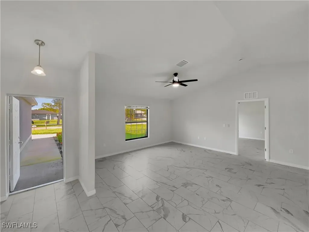 2206 Bolado Parkway Cape Coral FL 33990