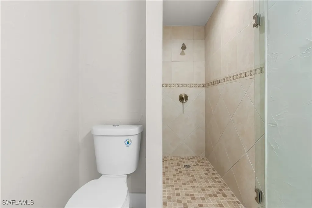 47 7th Street Bonita Springs FL 34134