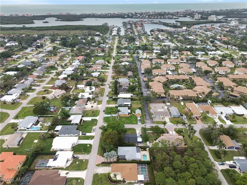 47 7th Street Bonita Springs FL 34134