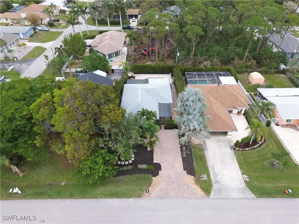 47 7th Street Bonita Springs FL 34134
