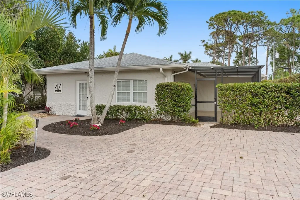 47 7th Street Bonita Springs FL 34134