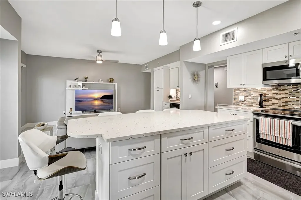 1900 Virginia Avenue Fort Myers FL 33901
