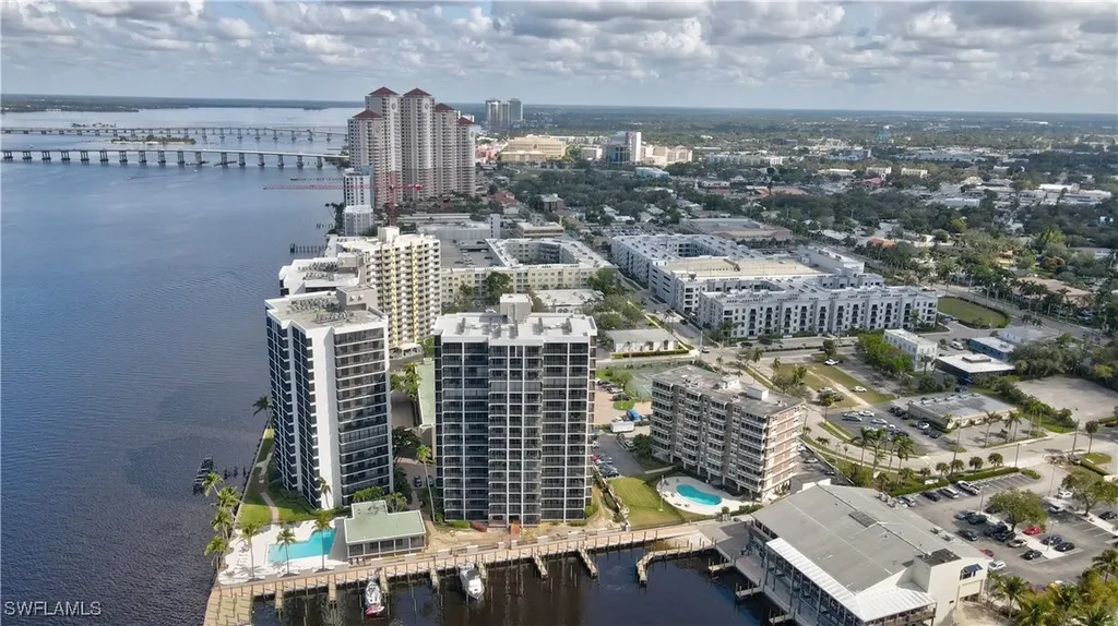 1900 Virginia Avenue Fort Myers FL 33901