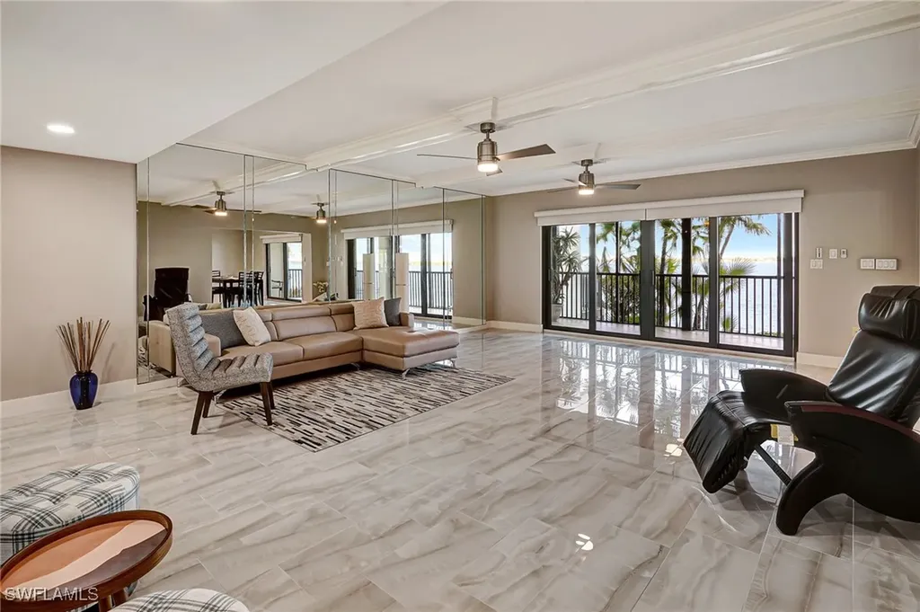 1900 Virginia Avenue Fort Myers FL 33901