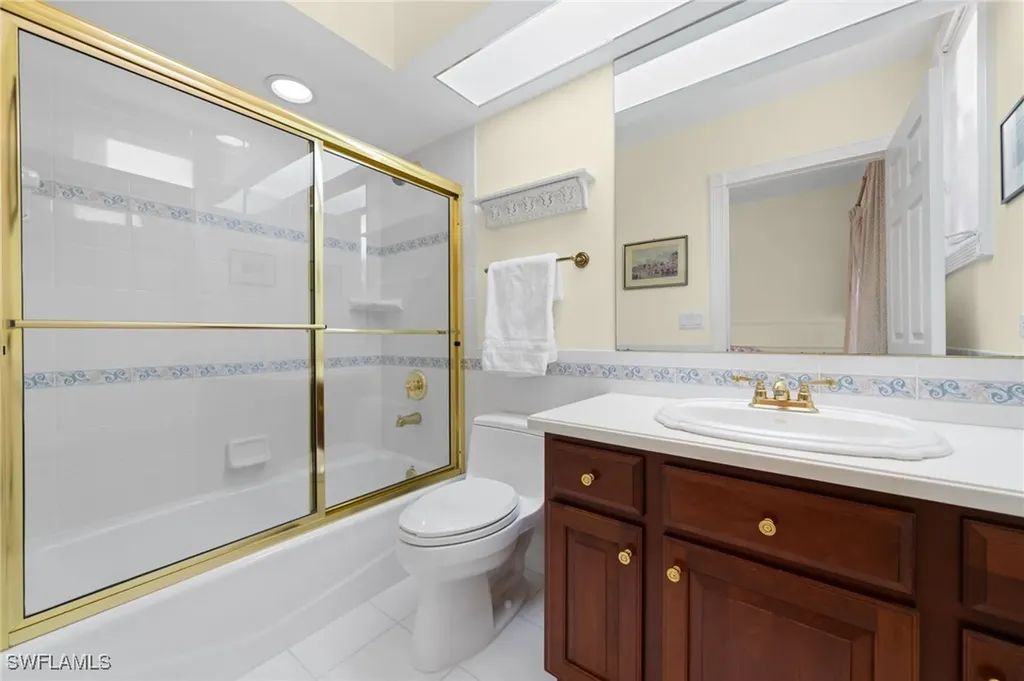 897 Barcarmil Way Naples FL 34110