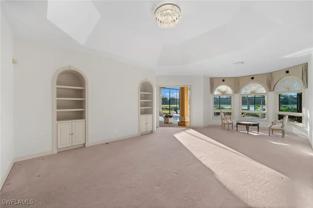897 Barcarmil Way Naples FL 34110