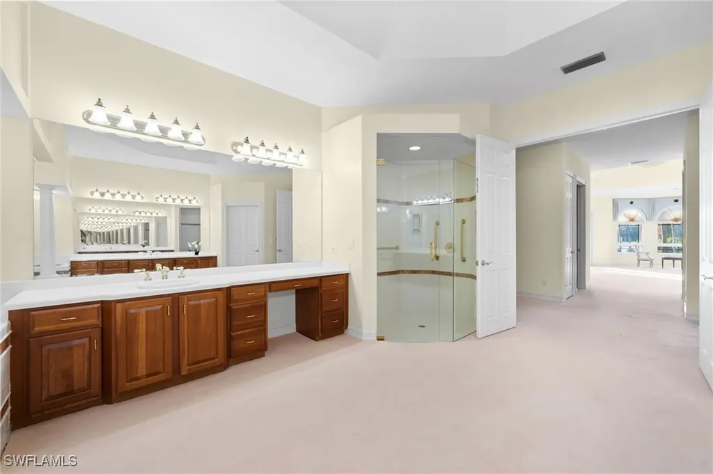 897 Barcarmil Way Naples FL 34110