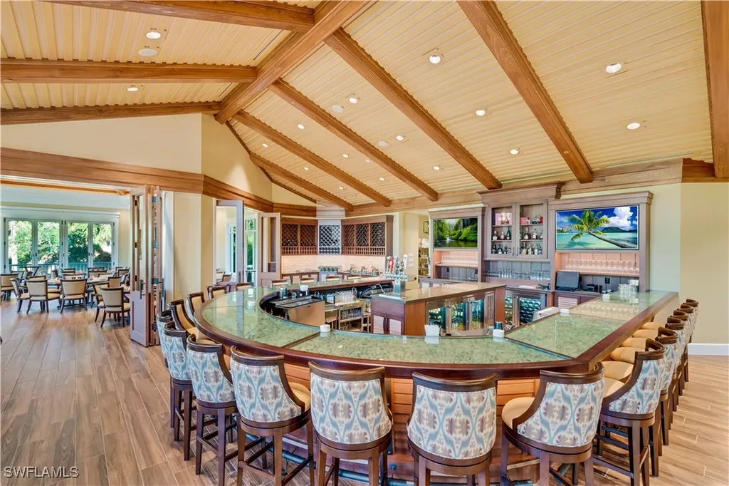 897 Barcarmil Way Naples FL 34110