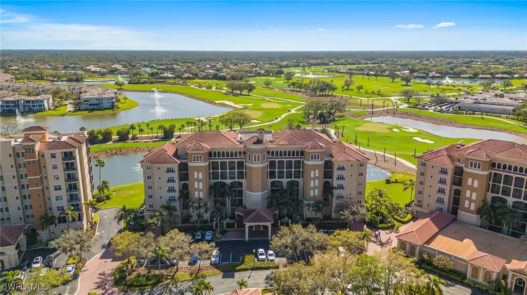 570 El Camino Real Naples FL 34119