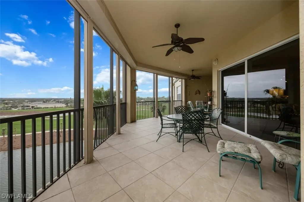 570 El Camino Real Naples FL 34119