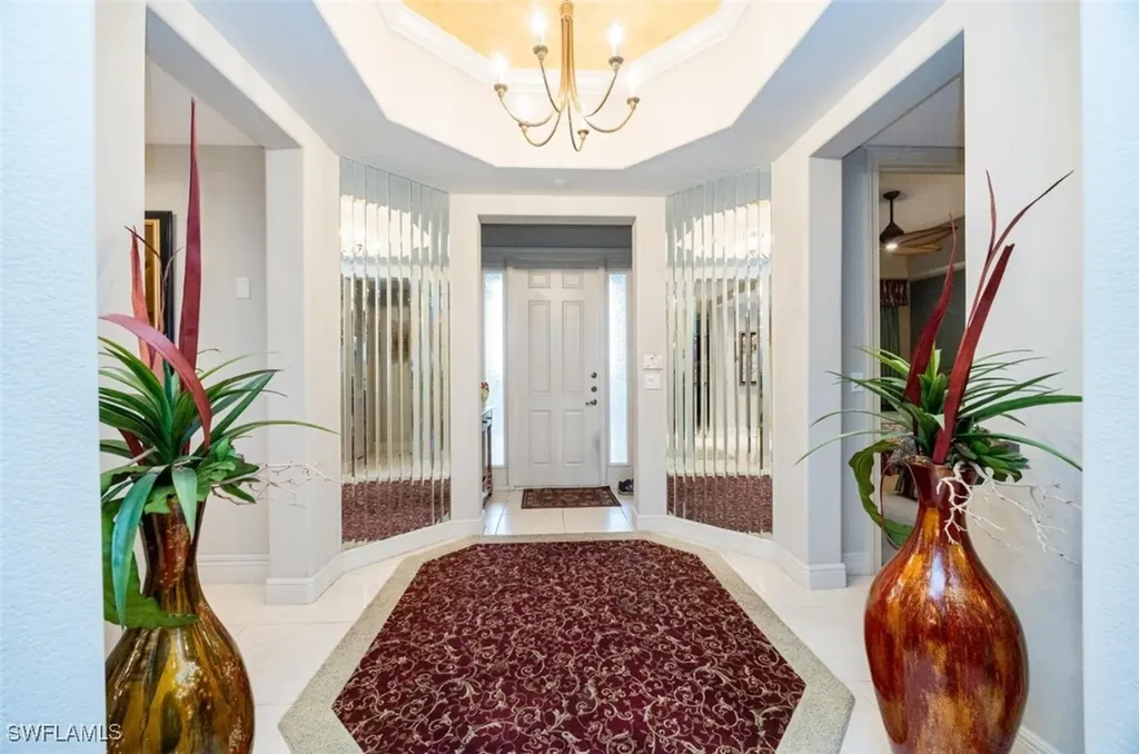 570 El Camino Real Naples FL 34119