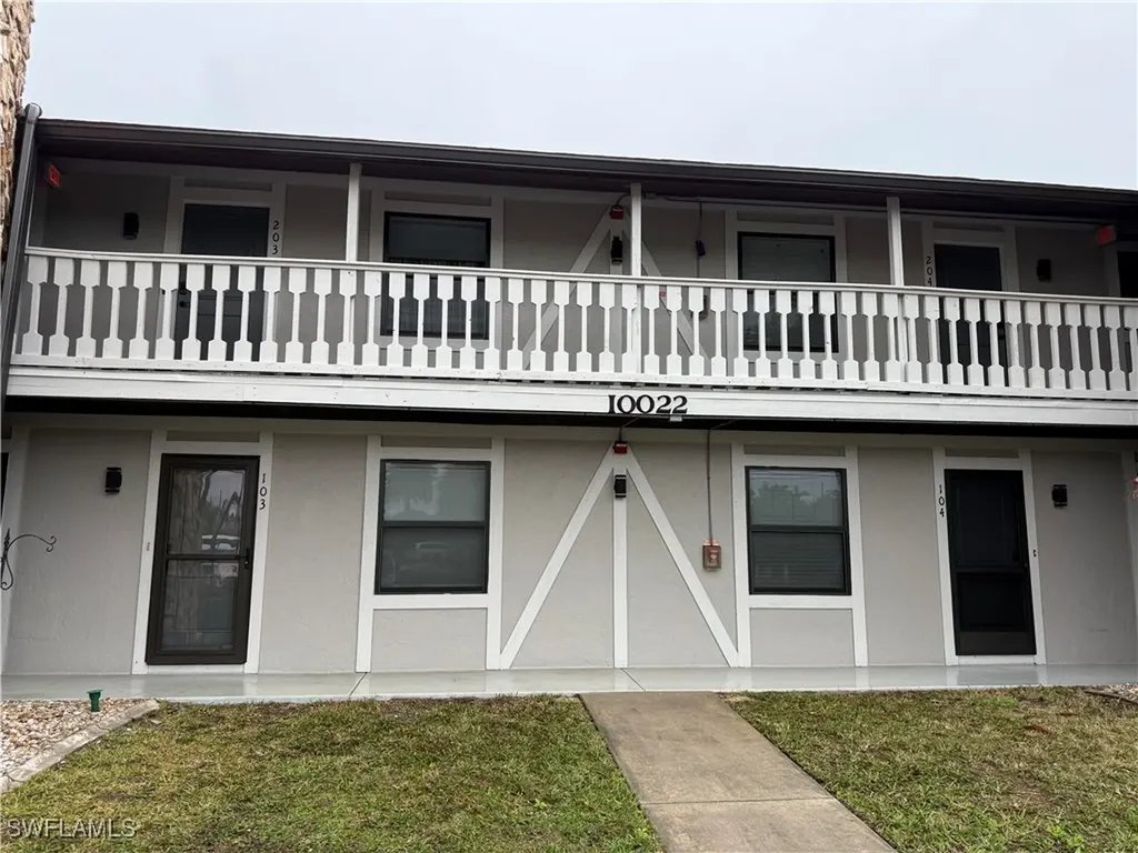 10022 Oxfordshire Lane Fort Myers FL 33908