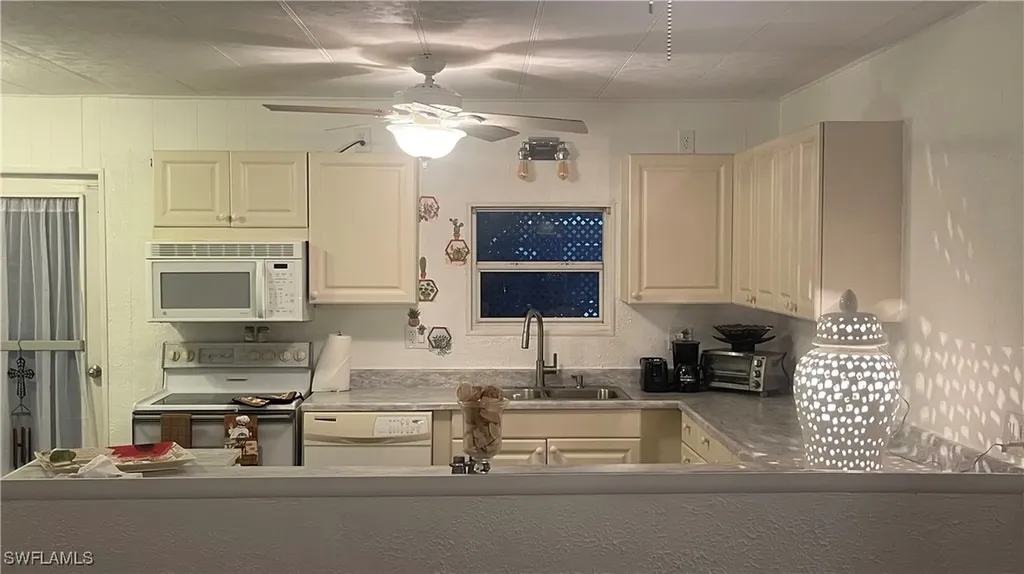 16230 Cynthia Court Fort Myers FL 33908