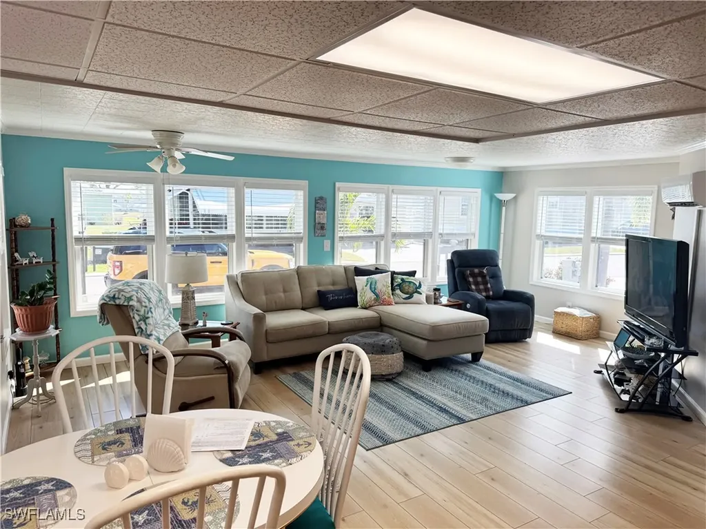 218 Nicklaus Boulevard North Fort Myers FL 33903