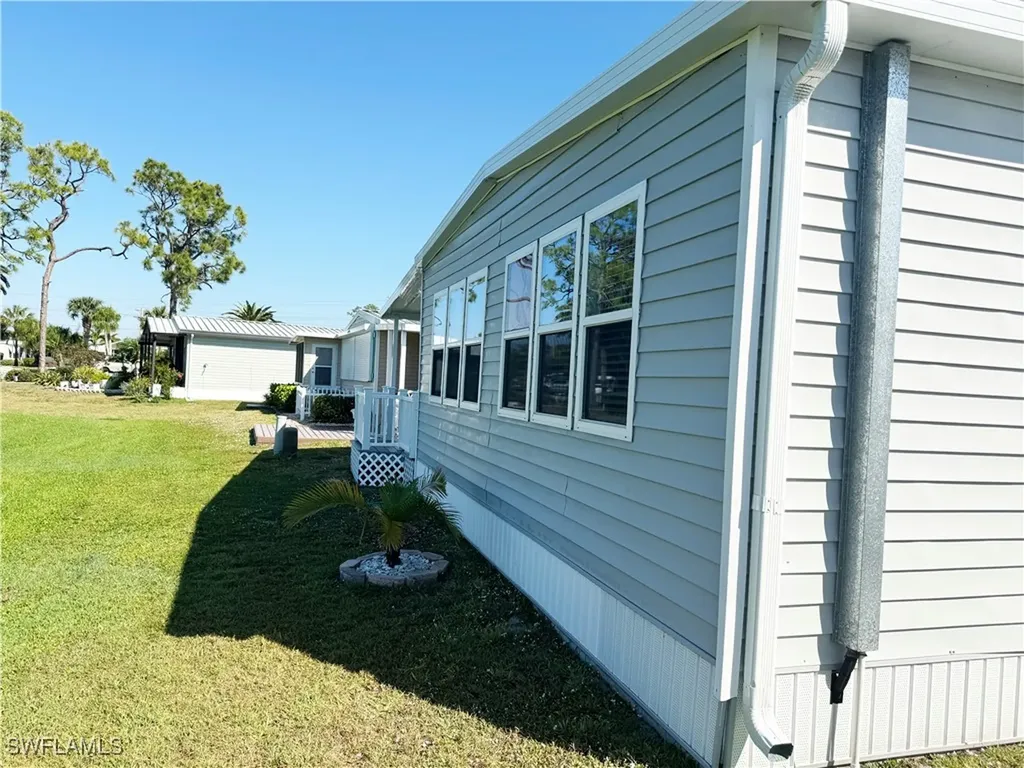 218 Nicklaus Boulevard North Fort Myers FL 33903