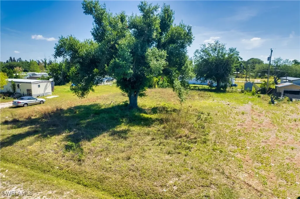 8355 Nault Road North Fort Myers FL 33917