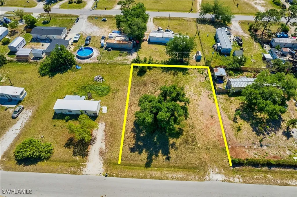 8355 Nault Road North Fort Myers FL 33917