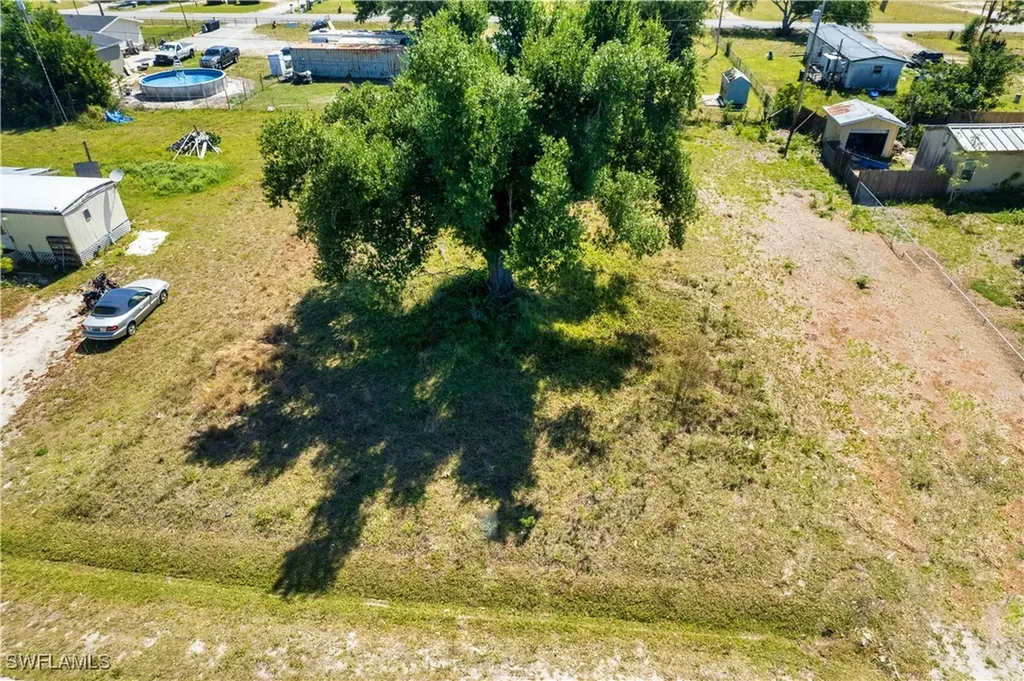 8355 Nault Road North Fort Myers FL 33917