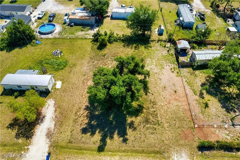8355 Nault Road North Fort Myers FL 33917