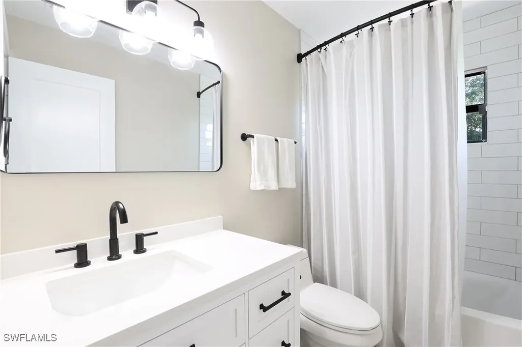 3221 68th Street SW Naples FL 34105