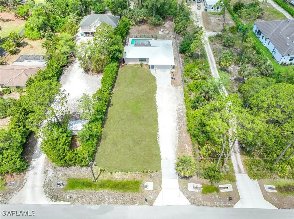3221 68th Street SW Naples FL 34105