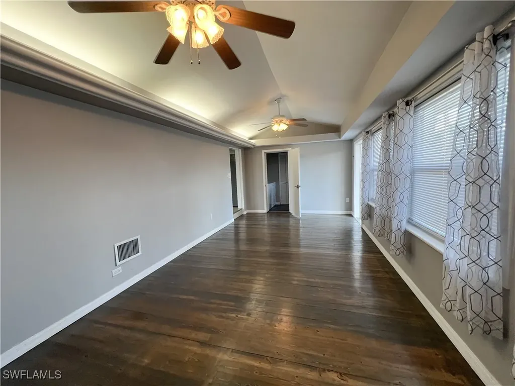 12071 Palm Drive Fort Myers FL 33908