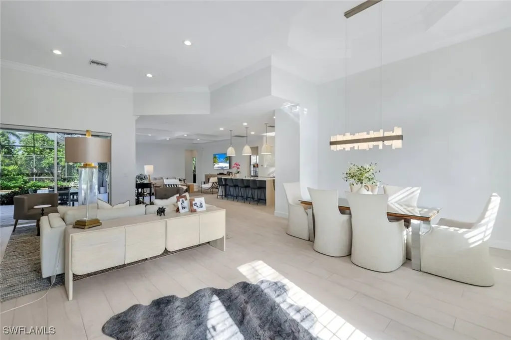 Naples FL, 16017 Delarosa Lane