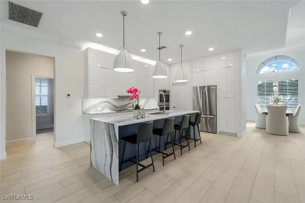 16017 Delarosa Lane Naples FL 34110