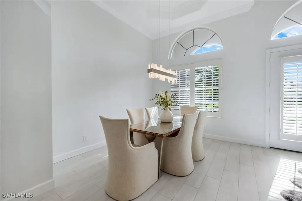 16017 Delarosa Lane Naples FL 34110