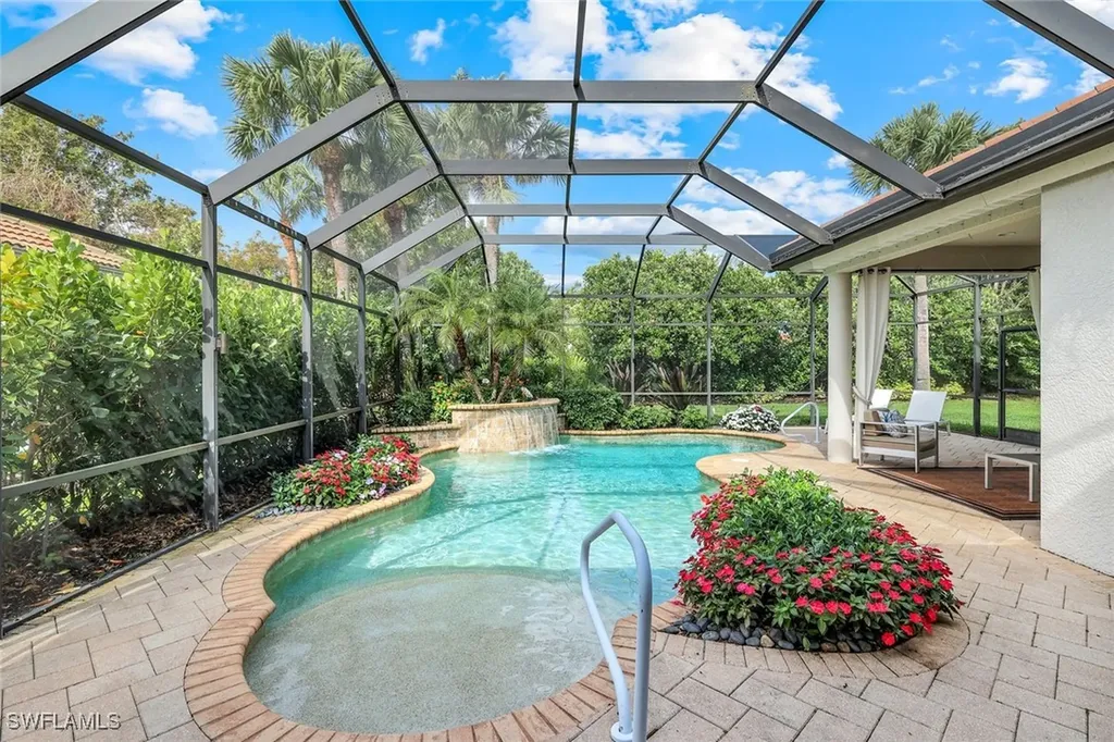 16017 Delarosa Lane Naples FL 34110