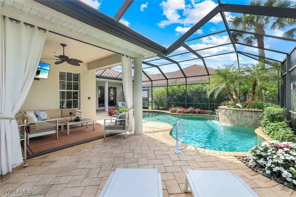 16017 Delarosa Lane Naples FL 34110