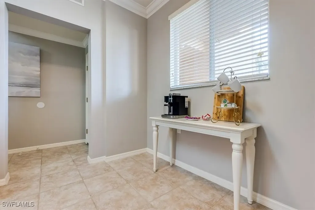 8251 Pathfinder Loop Fort Myers FL 33919