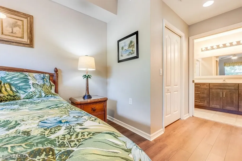 8251 Pathfinder Loop Fort Myers FL 33919
