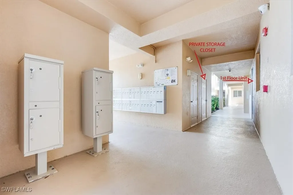 8251 Pathfinder Loop Fort Myers FL 33919