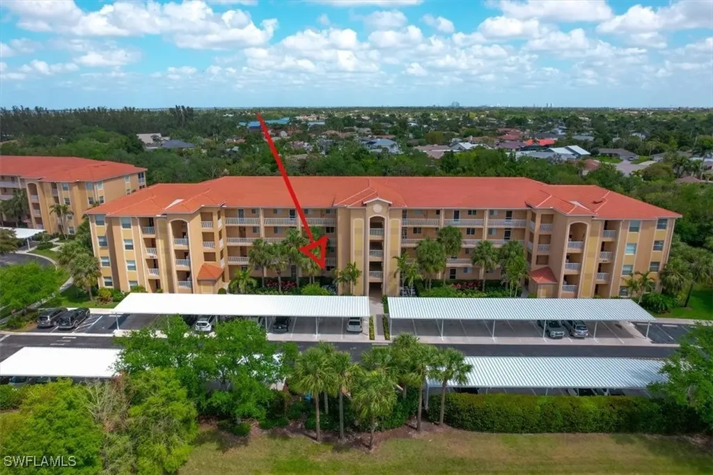 8251 Pathfinder Loop Fort Myers FL 33919