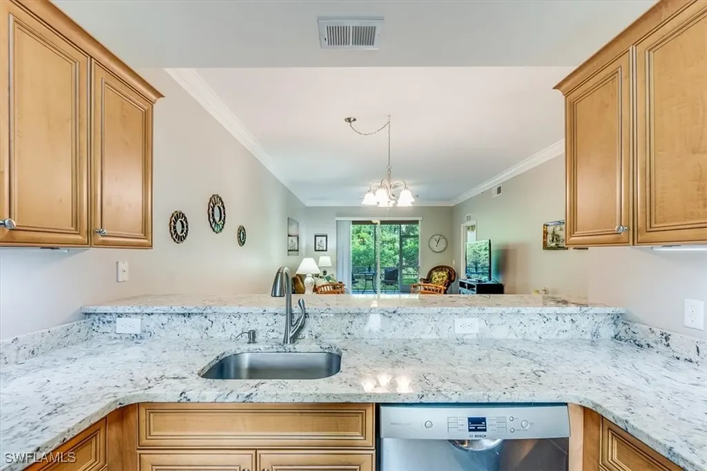 8251 Pathfinder Loop Fort Myers FL 33919
