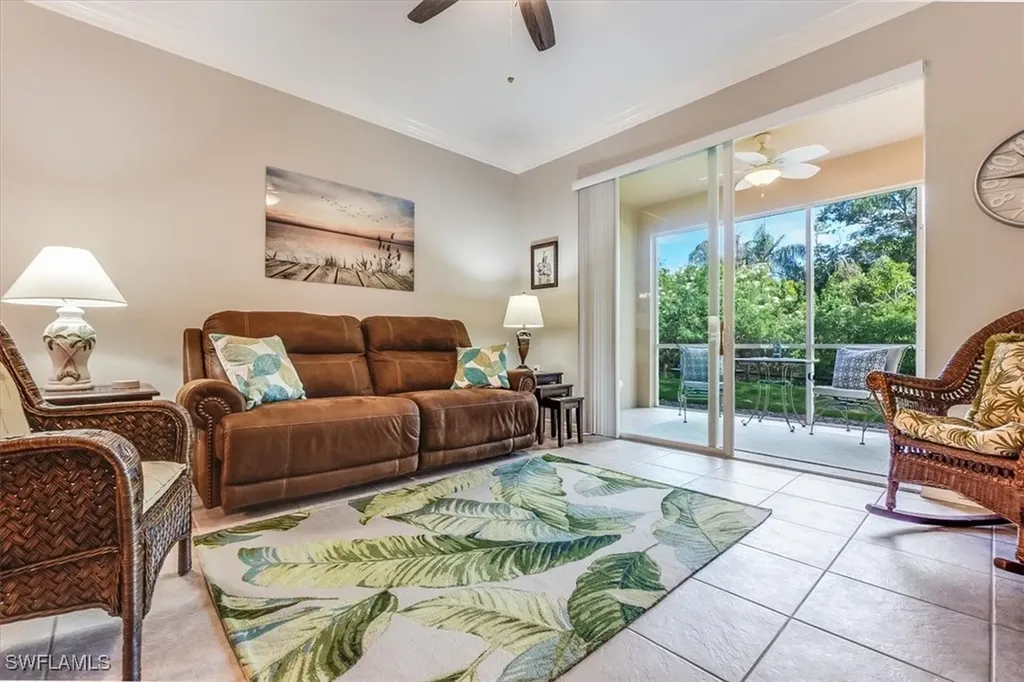 8251 Pathfinder Loop Fort Myers FL 33919