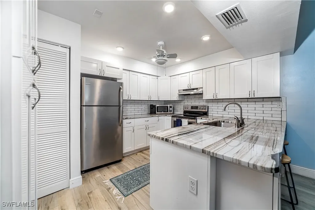 12967 Cherrydale Court Fort Myers FL 33919