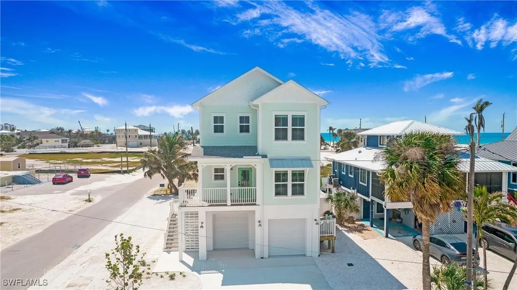 289 Lazy Way Fort Myers Beach FL 33931