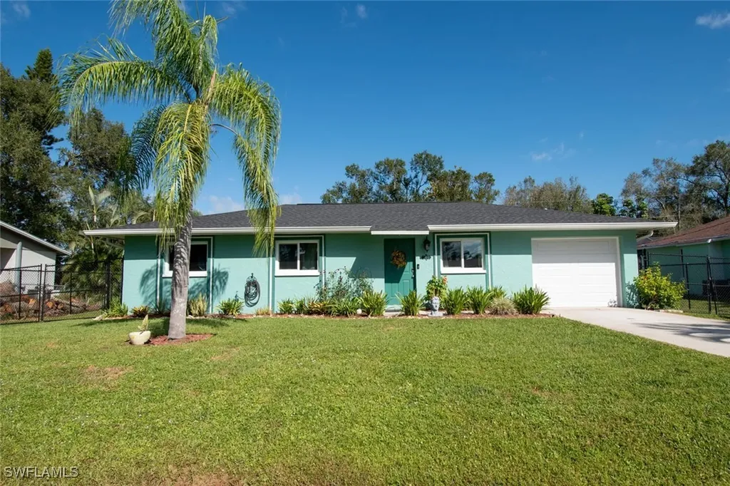 13456 3rd Street Fort Myers FL 33905