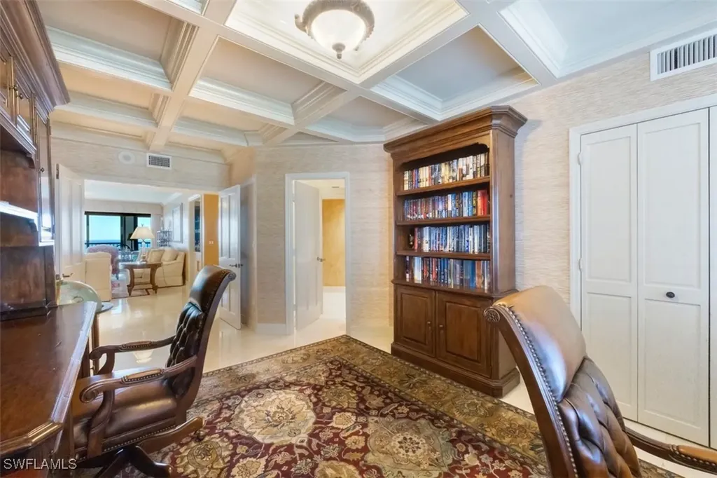 8171 Bay Colony Drive Naples FL 34108