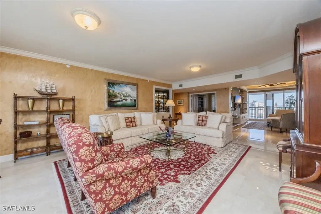 8171 Bay Colony Drive Naples FL 34108