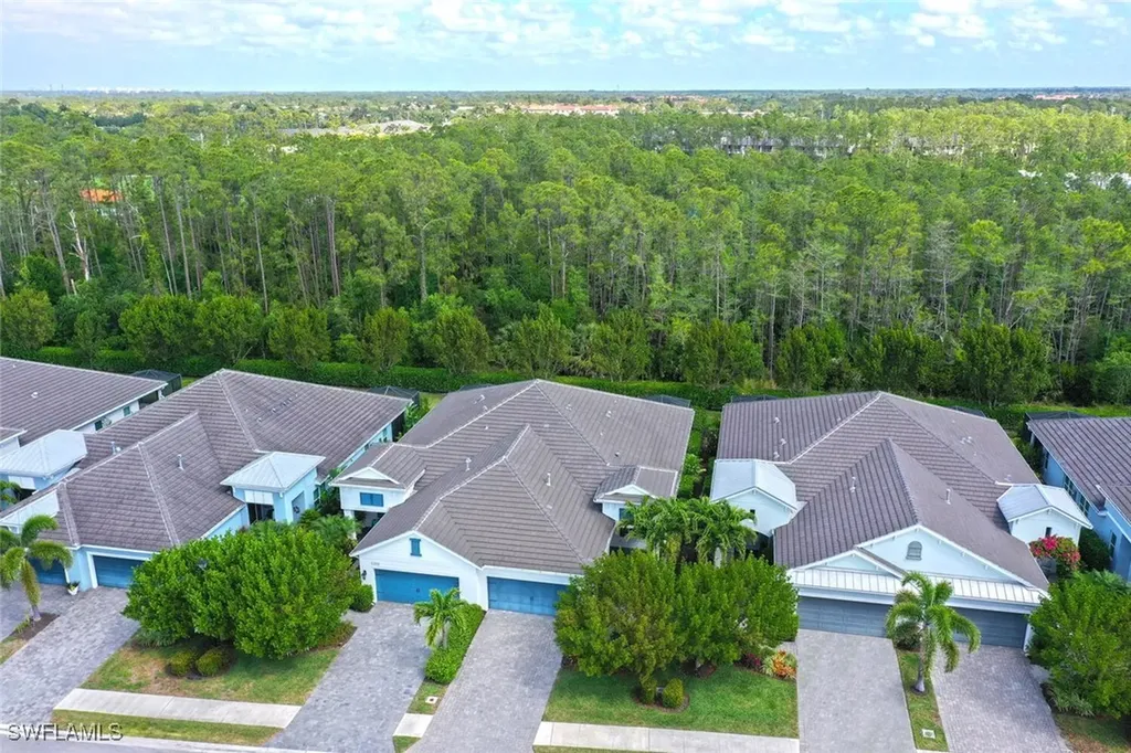 2167 Marquesa Circle Naples FL 34112