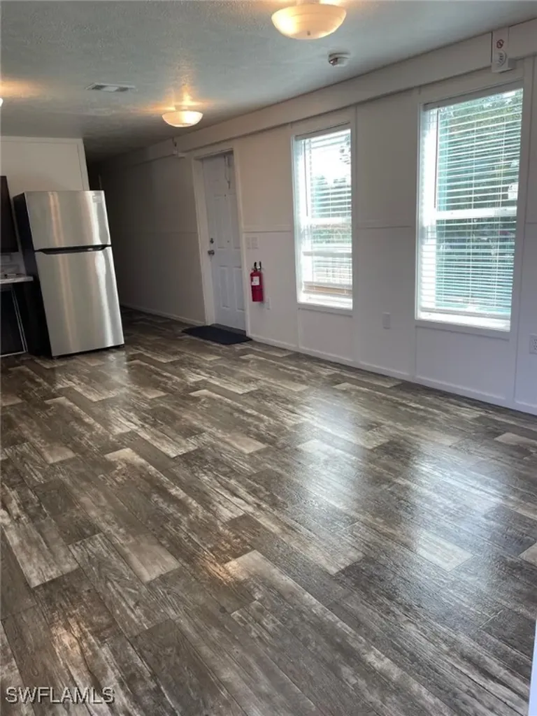 8019 Grady Drive North Fort Myers FL 33917