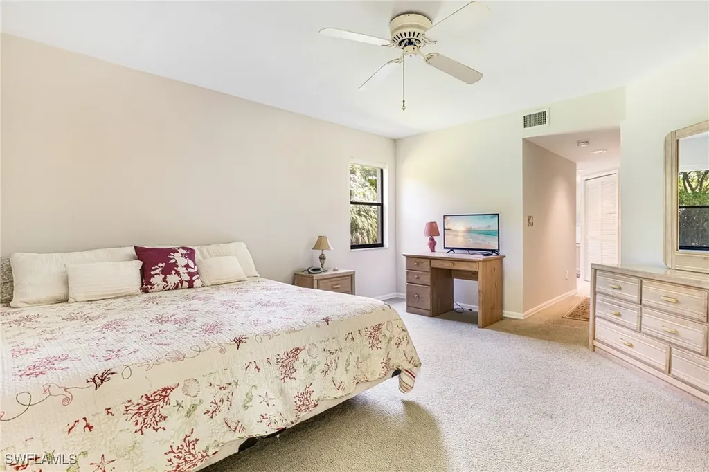 9648 Windsor Gardens Lane Fort Myers FL 33919