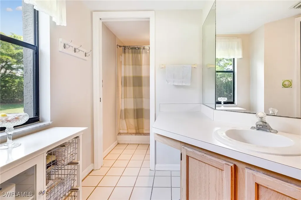 9648 Windsor Gardens Lane Fort Myers FL 33919