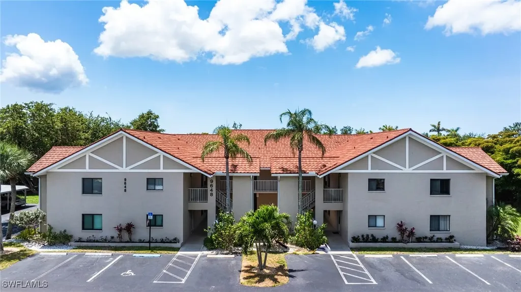 9648 Windsor Gardens Lane Fort Myers FL 33919